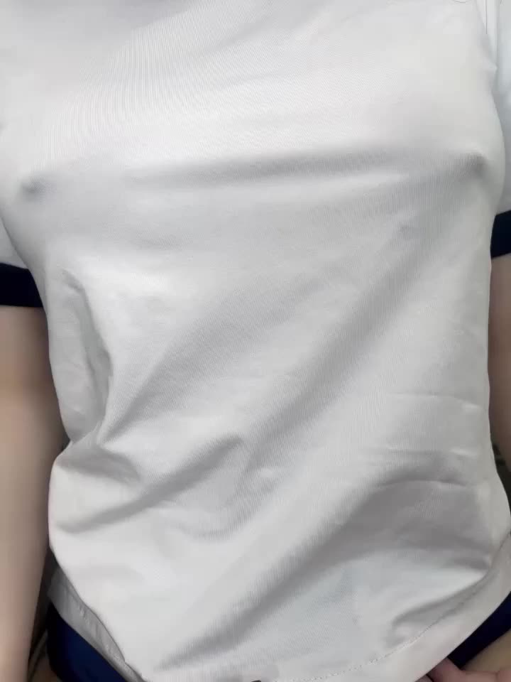 おっぱい見て...興奮してくれる？🥺💗｜写メ日記｜かるあ★超S！級プレミア美少女｜品川・五反田 一般デリヘル 五反田Tiara～ティアラ～