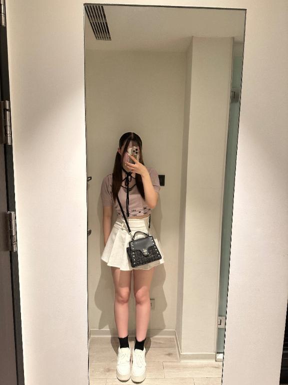 スタイル👧🏻💕｜写メ日記｜すずな★男性経験1人の現役JD｜品川・五反田 一般デリヘル 五反田Tiara～ティアラ～