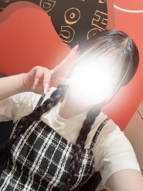 おさげ🎀｜写メ日記｜すずな★男性経験1人の現役JD｜品川・五反田 一般デリヘル 五反田Tiara～ティアラ～