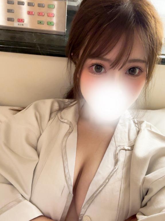 事後｜写メ日記｜らら★神乳Hカップ絶対的美少女｜品川・五反田 一般デリヘル 五反田Tiara～ティアラ～