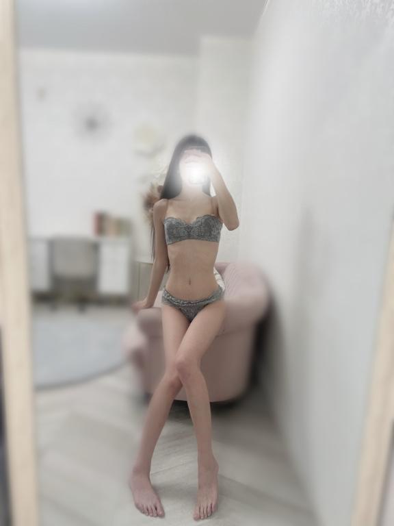 恥ずかしいけどみてね🥺🩵｜写メ日記｜えな★S級女子アナ志望現役JD｜品川・五反田 一般デリヘル 五反田Tiara～ティアラ～