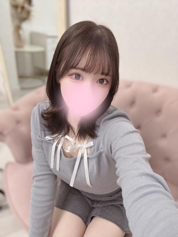 あついね〜🫠｜写メ日記｜めい★経験極浅の清純派美少女★｜品川・五反田 一般デリヘル 五反田Tiara～ティアラ～