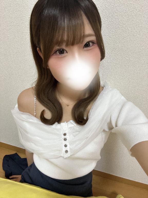 出勤します！🙇🏻‍♀️｜写メ日記｜なな★完未！敏感すぎる現役JD｜品川・五反田 一般デリヘル 五反田Tiara～ティアラ～