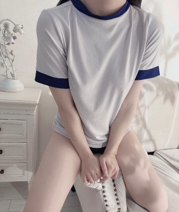 合法ロリ？🩷｜写メ日記｜しろ★F乳スレンダー青学生★｜品川・五反田 一般デリヘル 五反田Tiara～ティアラ～