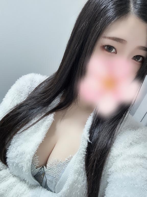 あのね、ずっとね…🤫｜写メ日記｜えま★完全未経験のド素人美少女｜品川・五反田 一般デリヘル 五反田Tiara～ティアラ～