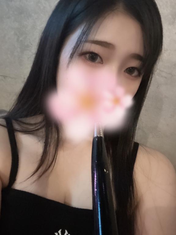 ハマってるの🥺｜写メ日記｜えま★完全未経験のド素人美少女｜品川・五反田 一般デリヘル 五反田Tiara～ティアラ～