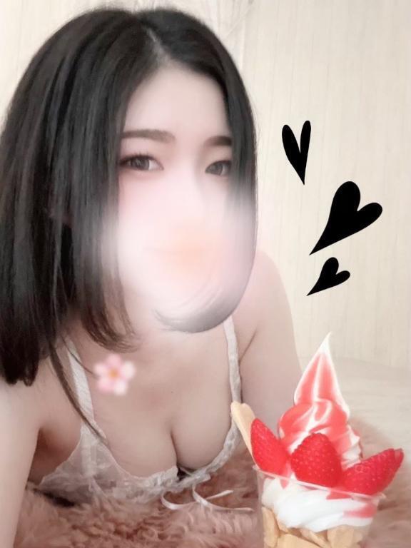 おやつの時間🍪🍼｜写メ日記｜えま★完全未経験のド素人美少女｜品川・五反田 一般デリヘル 五反田Tiara～ティアラ～
