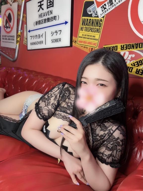 お疲れ様っ❣️｜写メ日記｜えま★完全未経験のド素人美少女｜品川・五反田 一般デリヘル 五反田Tiara～ティアラ～