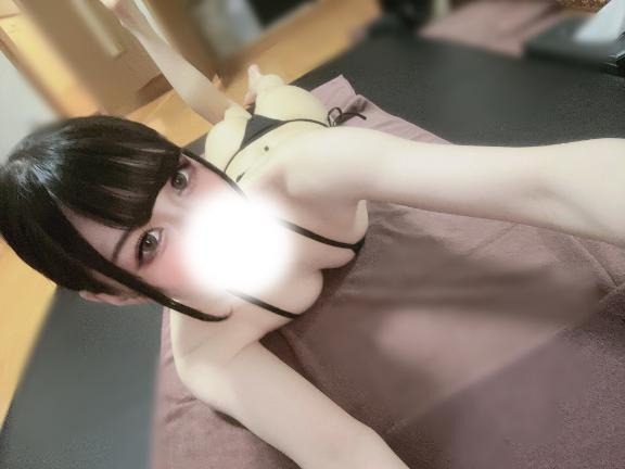 退勤🌀｜写メ日記｜うみね★M気質な超色白美少女★｜品川・五反田 一般デリヘル 五反田Tiara～ティアラ～