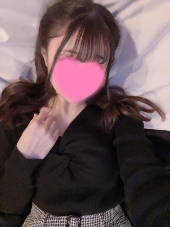 次回鶯谷🤍｜写メ日記｜りいな★田舎育ち色白ロリ美少女｜品川・五反田 一般デリヘル 五反田Tiara～ティアラ～