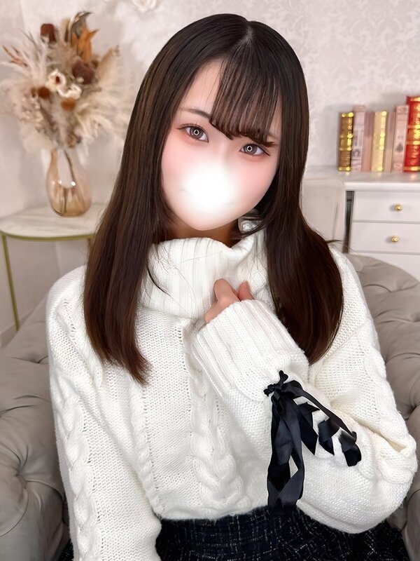 りいな★田舎育ち色白ロリ美少女