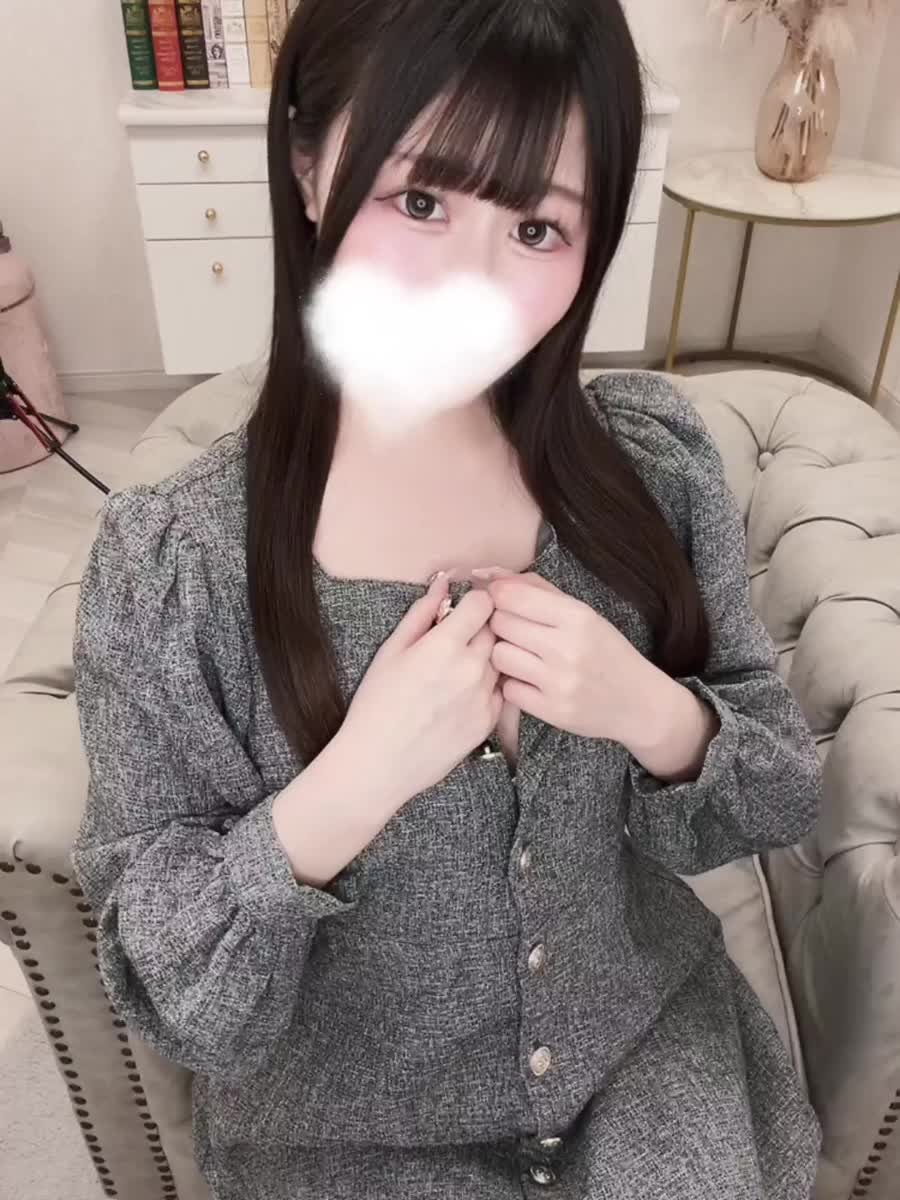 ふわふわおっぱい💞🫧｜写メ日記｜みなみ★無垢な純白坂道系美少女｜品川・五反田 一般デリヘル 五反田Tiara～ティアラ～