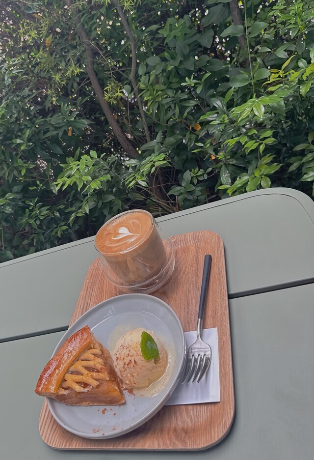 カフェでのフラッシュバックタイム♡｜写メ日記｜浜中｜鶯谷 人妻デリヘル 鶯谷・上野ＣＬＵＢ Ａ(クラブエー)