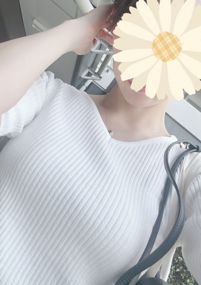 今日もよろしくお願いします🌻｜写メ日記｜今井｜鶯谷 人妻デリヘル 鶯谷・上野ＣＬＵＢ Ａ(クラブエー)