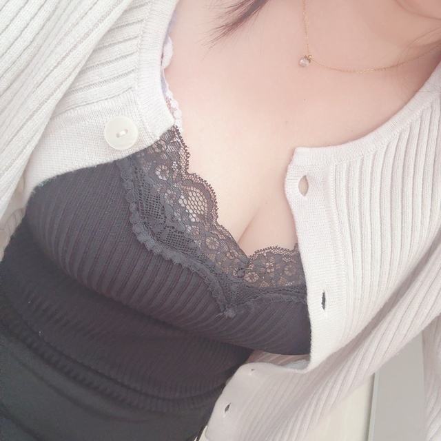 ダウン中😂｜写メ日記｜島谷｜鶯谷 人妻デリヘル あなたに逢いたくて