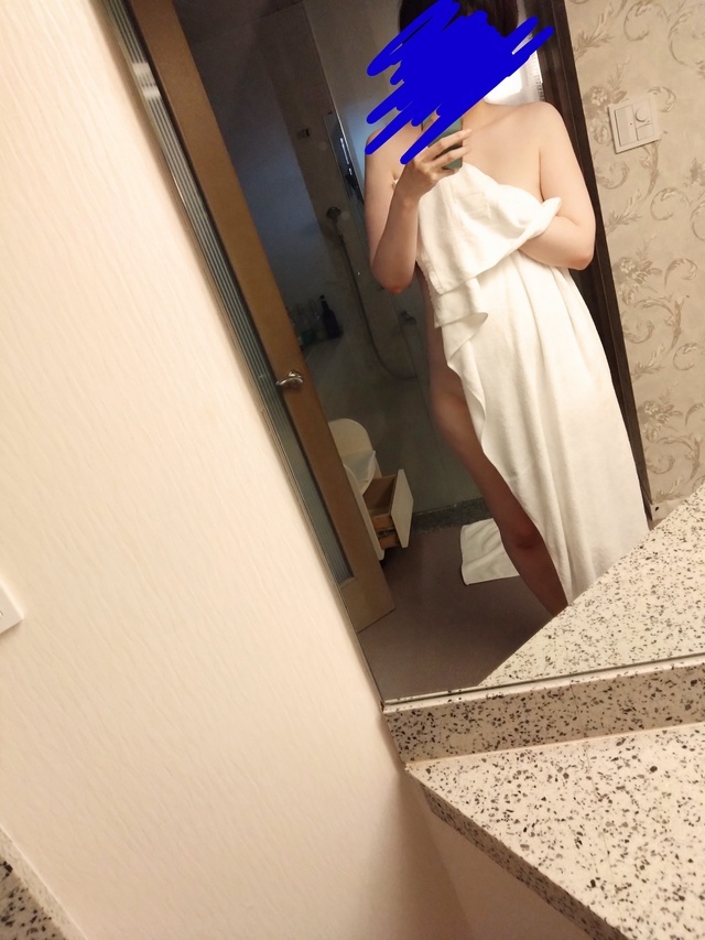 ひょっこりと‥