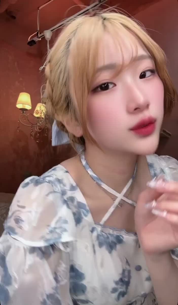 重盛さ○美様似らしい｜写メ日記｜あゆり【笑顔満点！超美巨乳】｜池袋 一般デリヘル STELLA TOKYO−ステラトウキョウ−