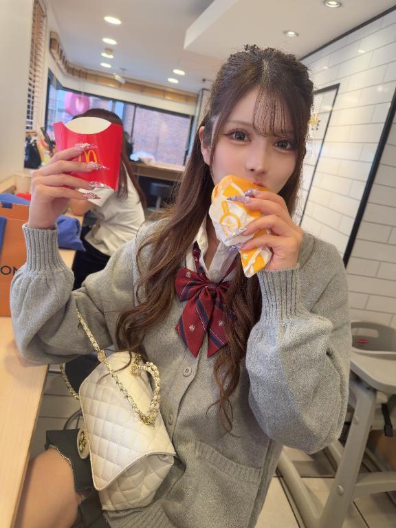 お久しぶりです💛💛｜写メ日記｜かりな【妖艶激エロ女神降臨】｜池袋 一般デリヘル STELLA TOKYO−ステラトウキョウ−