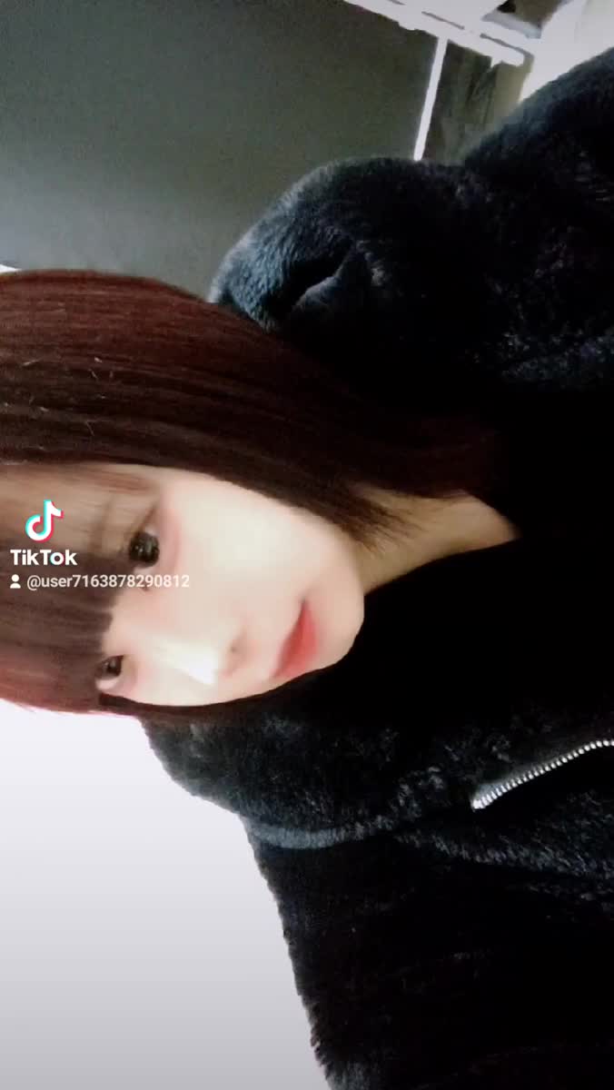 🎶🎧｜写メ日記｜みくる【ドМな淫乱女子大生】｜池袋 一般デリヘル STELLA TOKYO−ステラトウキョウ−