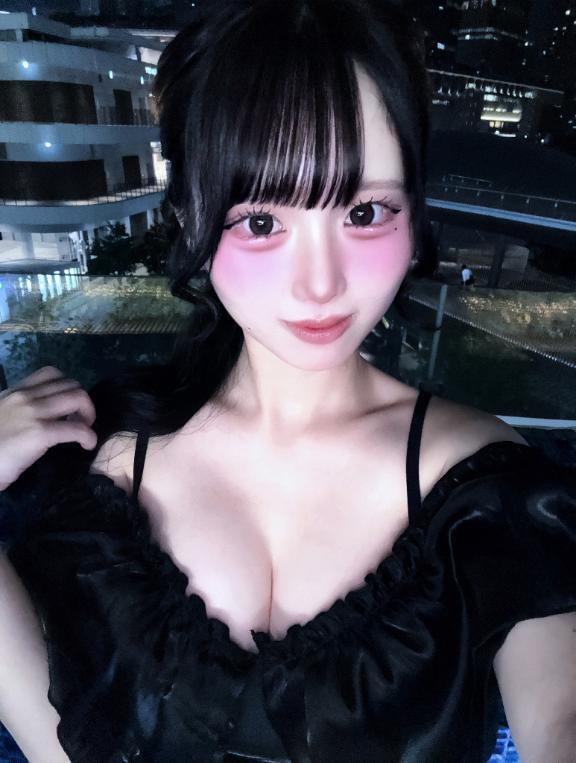 いてます！