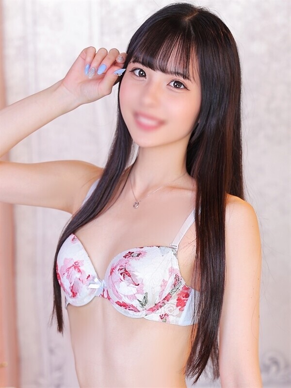ねむ【完未の大学生のほぼ処女】