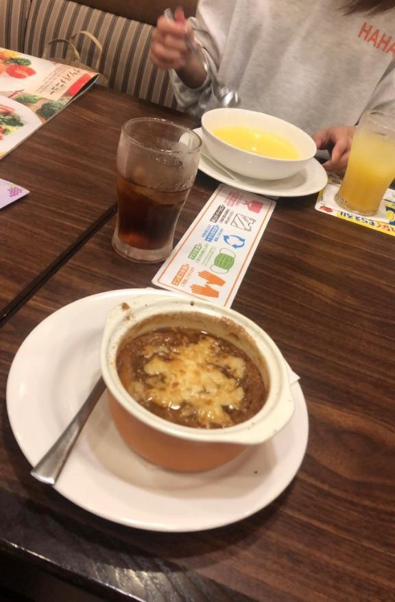 旧友と、ファミレスでの定例会｜写メ日記｜まい｜大塚・巣鴨 人妻デリヘル ～優しい若妻倶楽部～ Mrs.女神