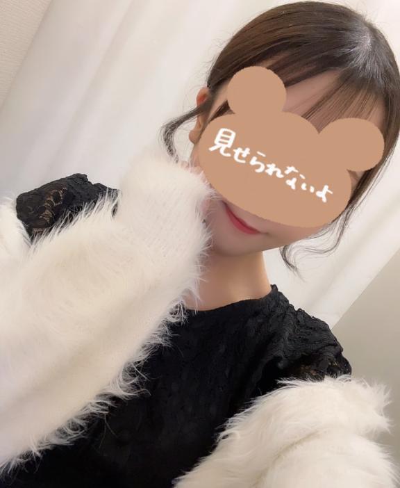 22時までいます(՞_   _՞)