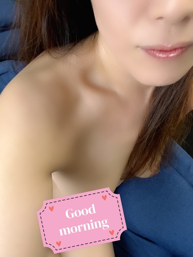 今日はどんな日かな☘️｜写メ日記｜あきほ｜品川・五反田 人妻デリヘル 奥鉄オクテツ東京店（デリヘル市場）