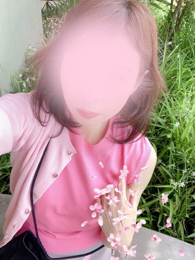 出勤してますよ。｜写メ日記｜あかね｜品川・五反田 人妻デリヘル 奥鉄オクテツ東京店（デリヘル市場）