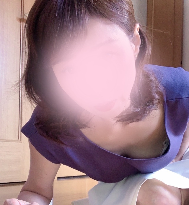 出勤してます。｜写メ日記｜あかね｜品川・五反田 人妻デリヘル 奥鉄オクテツ東京店（デリヘル市場）