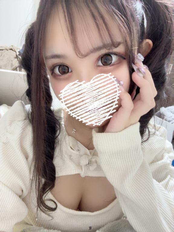 どこ見てるの？