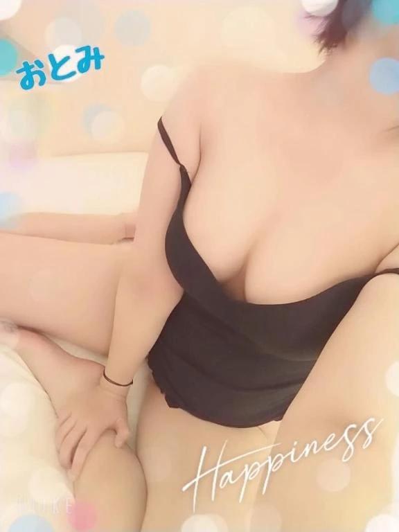 待機中ー(｢・ω・)｢ｶﾞｵｰ｜写メ日記｜おとみ｜鶯谷 一般デリヘル 鶯谷デリヘル倶楽部