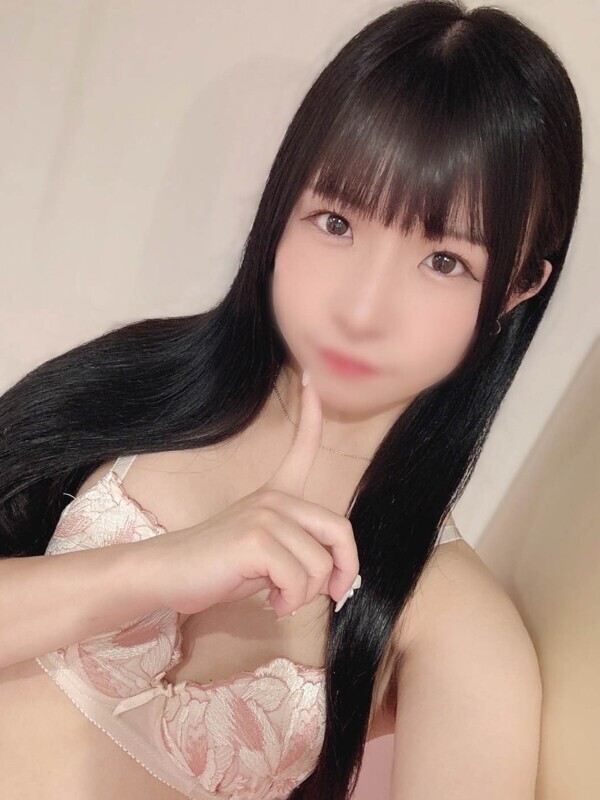 みはる【天性の癒し系美女】