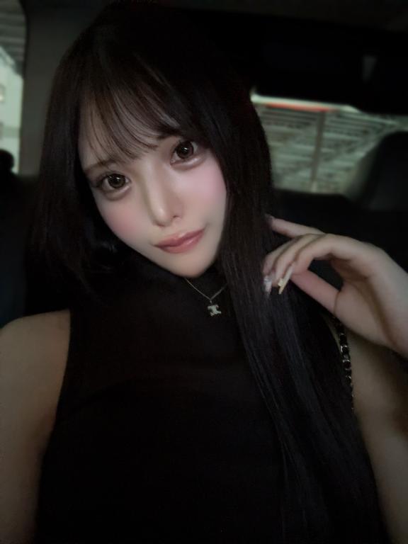 23時からいまあす！🤍🥺
