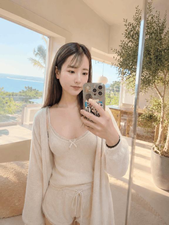急募‼️‼️見てねっ🈁｜写メ日記｜あやか【ドＭで変態なお嬢様】｜新宿 一般デリヘル STELLA NEXT−ステラネクスト−