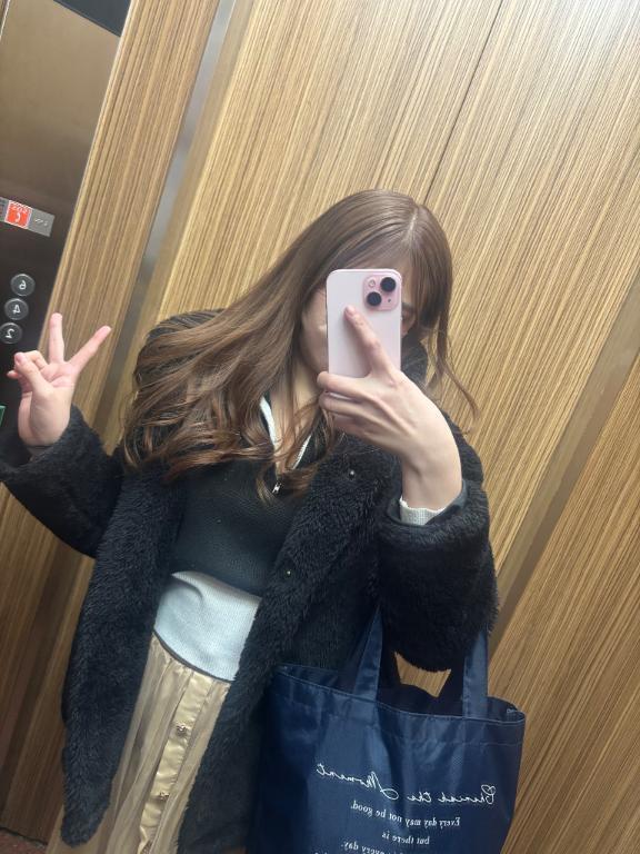 初めましてっ｜写メ日記｜るり【エロ過ぎたG乳美女】｜新宿 一般デリヘル STELLA NEXT−ステラネクスト−