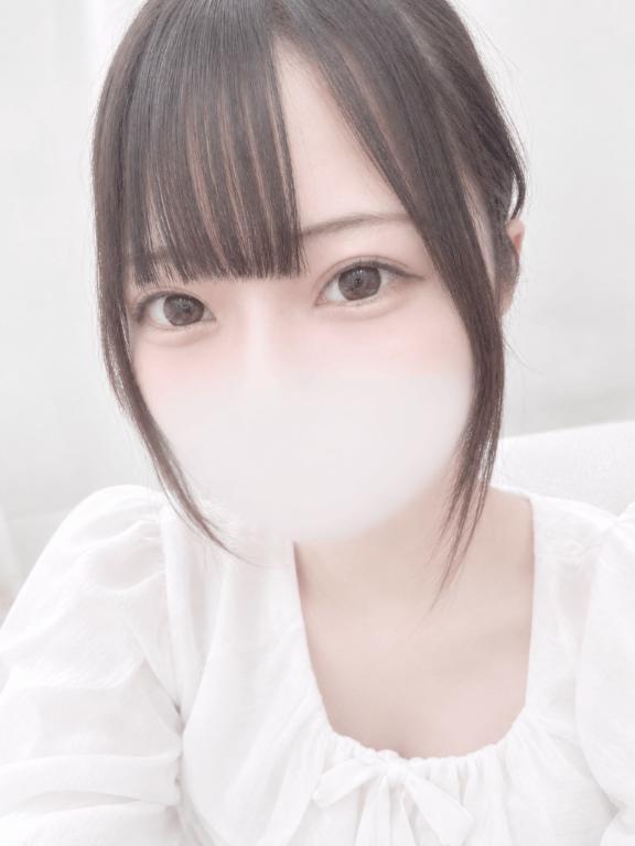 まだいるよー☺️💕｜写メ日記｜めぐ【初々しい愛嬌美少女】｜新宿 一般デリヘル STELLA NEXT−ステラネクスト−