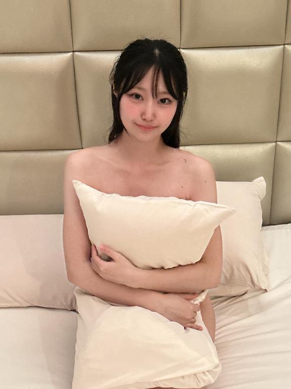 りさと一緒にまったりしよ？♡