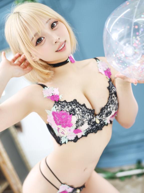 夏だ！☀️🍉🌻🏊｜写メ日記｜いくら【ロリカワGの破壊力】｜新宿 一般デリヘル STELLA NEXT−ステラネクスト−