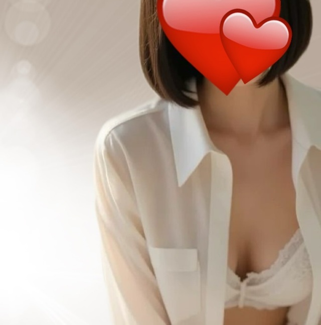 夜の美味しい時間｜写メ日記｜えみ｜品川・五反田 人妻デリヘル 性腺熟女100％（デリヘル市場グループ）
