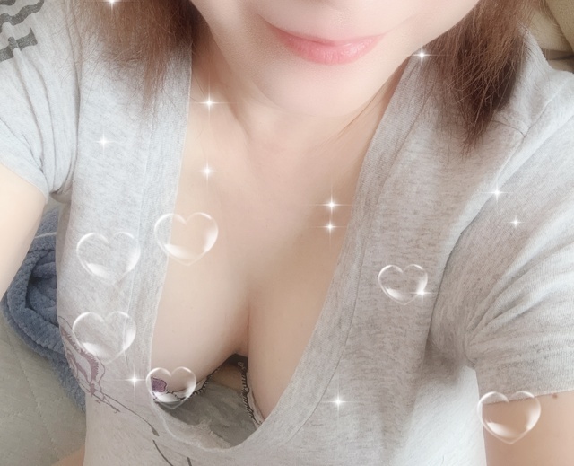癒やしの雨｜写メ日記｜あや｜品川・五反田 人妻デリヘル 性腺熟女100％（デリヘル市場グループ）