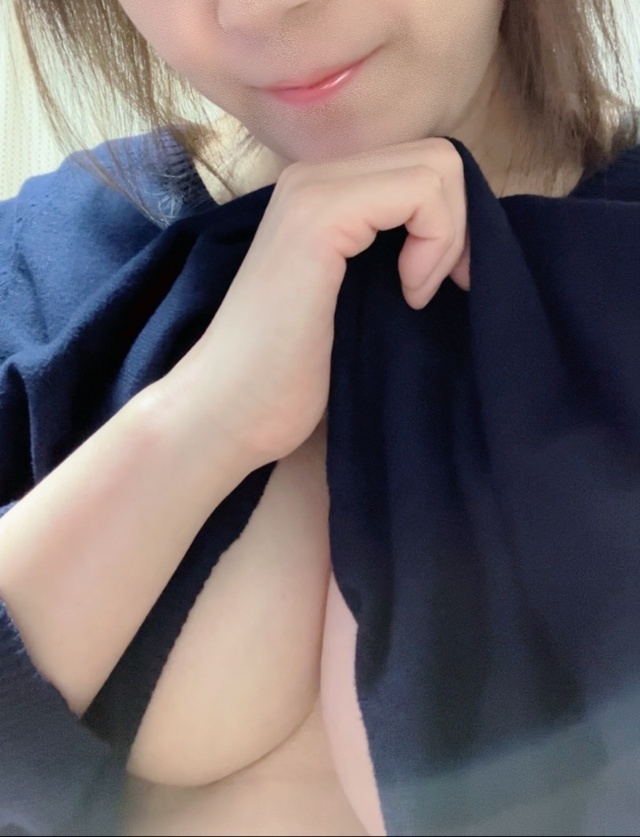 眠り姫｜写メ日記｜あや｜品川・五反田 人妻デリヘル 性腺熟女100％（デリヘル市場グループ）
