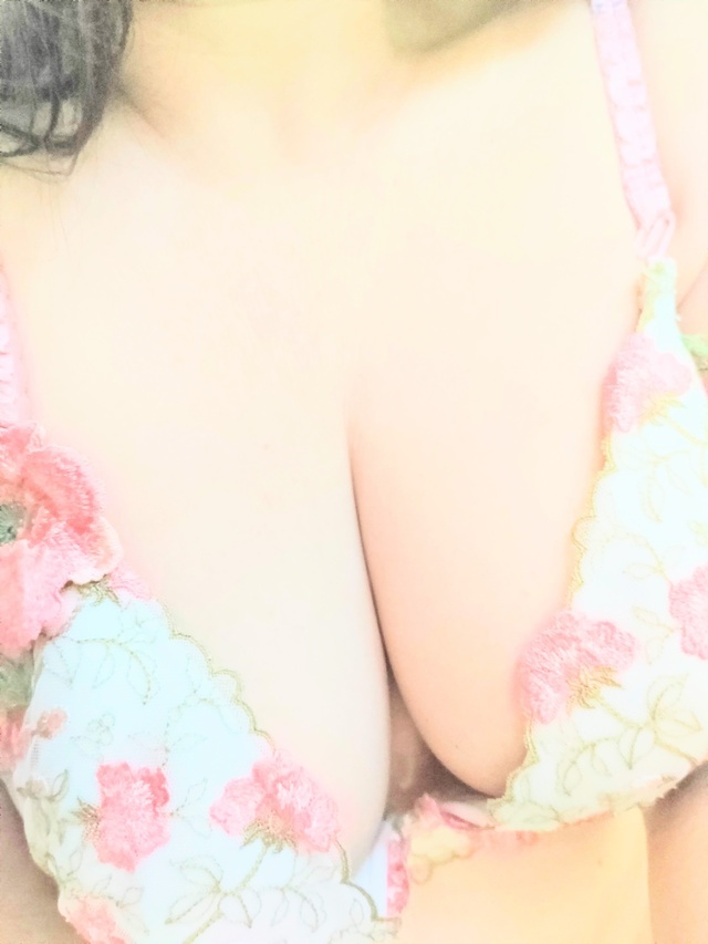 暑い｜写メ日記｜もえ｜品川・五反田 人妻デリヘル 性腺熟女100％（デリヘル市場グループ）