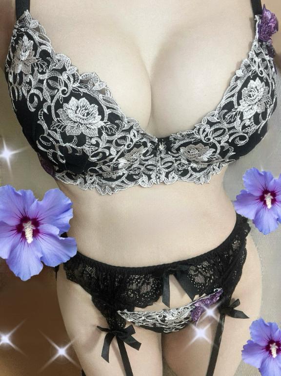 出勤＆お礼💌｜写メ日記｜明日花（あすか）｜鶯谷 人妻デリヘル 素人妻専門店　ミセス・グランデ