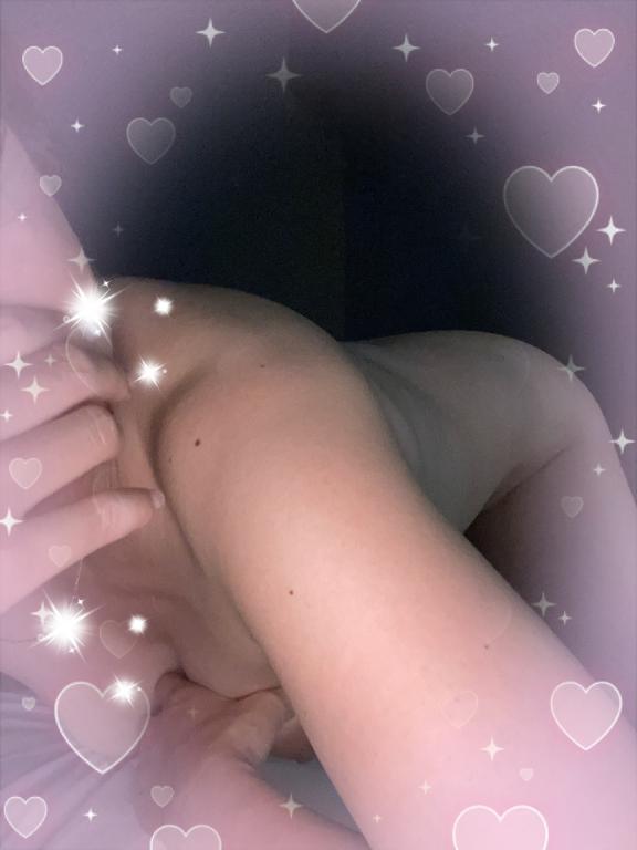 お待ちしてます｜写メ日記｜岩田（いわた）｜鶯谷 人妻デリヘル 素人妻専門店　ミセス・グランデ