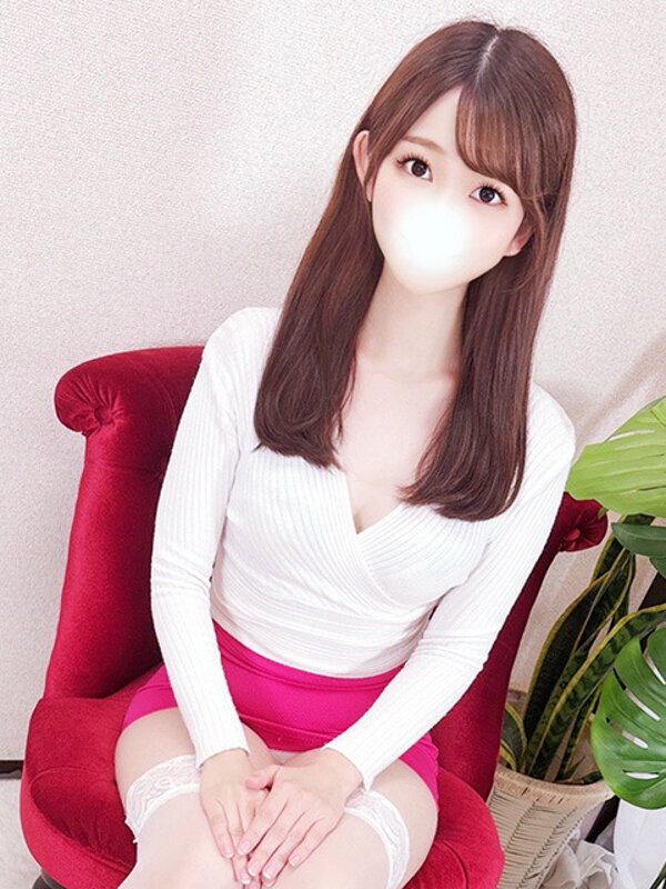 朝倉ひな