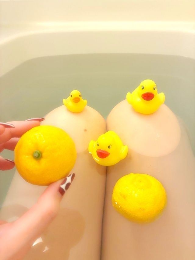 真の冬至、来たる🍊｜写メ日記｜よしか｜鶯谷 人妻デリヘル 人妻花かんざし