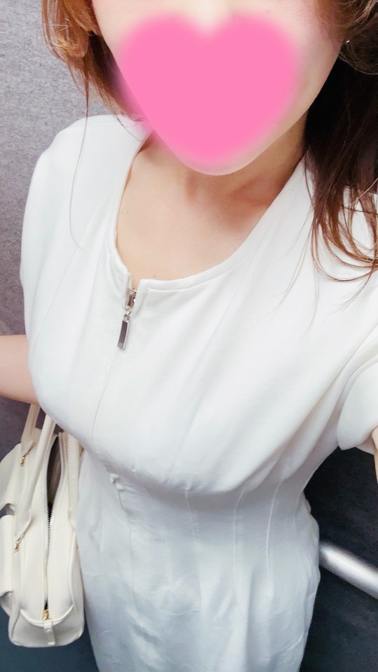 おはおは🔆🤍｜写メ日記｜まなつ｜鶯谷 人妻デリヘル 人妻花かんざし