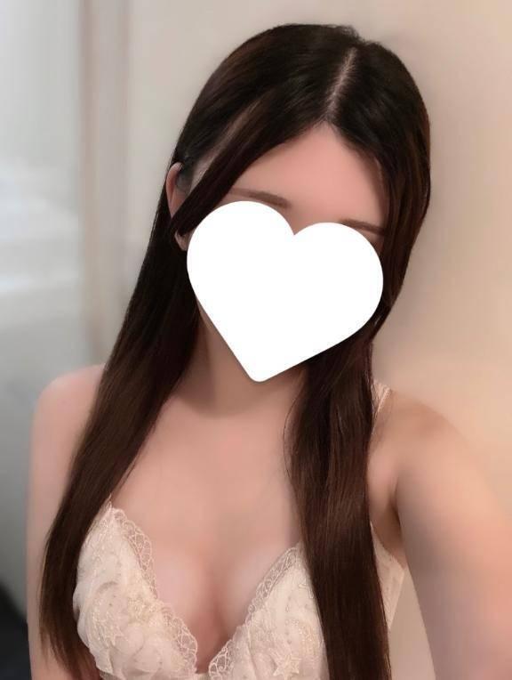 お昼のサービスショット♡｜写メ日記｜あやめ★未経験・純白のガチ処女｜鶯谷 一般デリヘル 鶯谷Tiara～ティアラ～