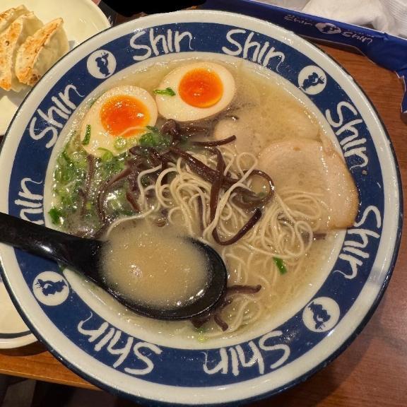 シフトーん｜写メ日記｜るな★SS級・超ロリ坂道研究生｜鶯谷 一般デリヘル 鶯谷Tiara～ティアラ～